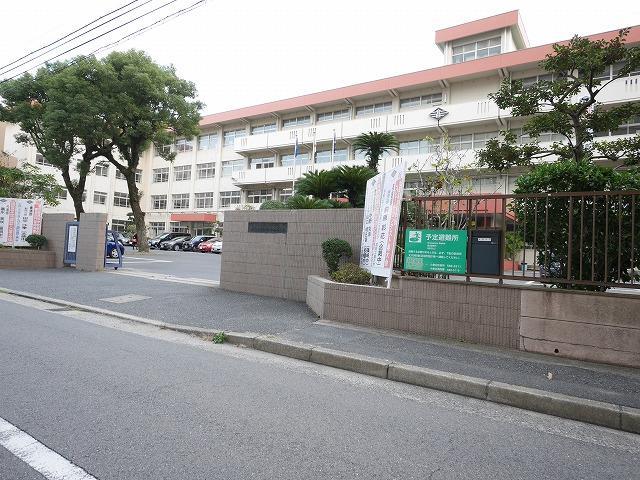 高校・高専　福岡県立小倉西高校（高校・高専）まで1030m