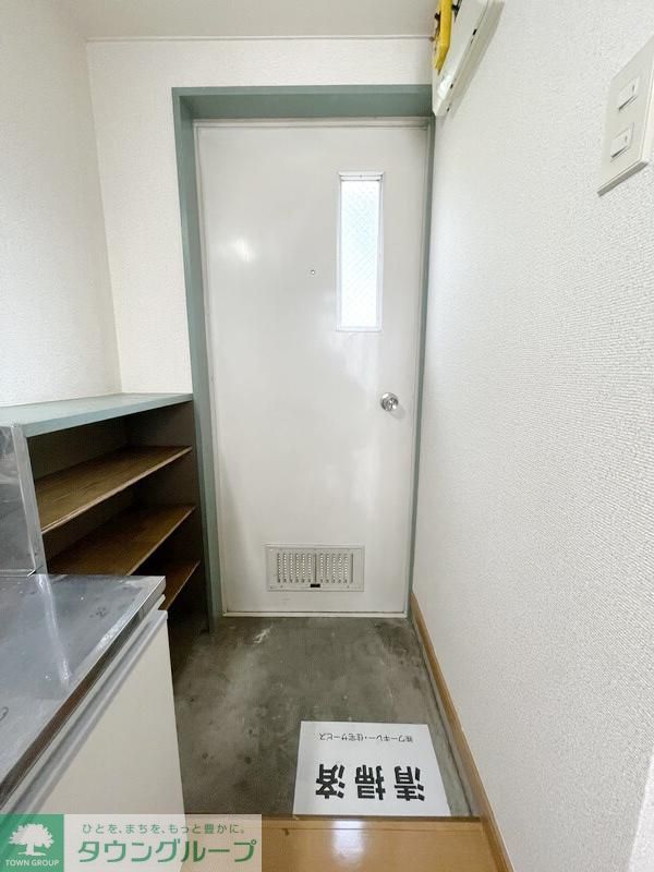 玄関　設備