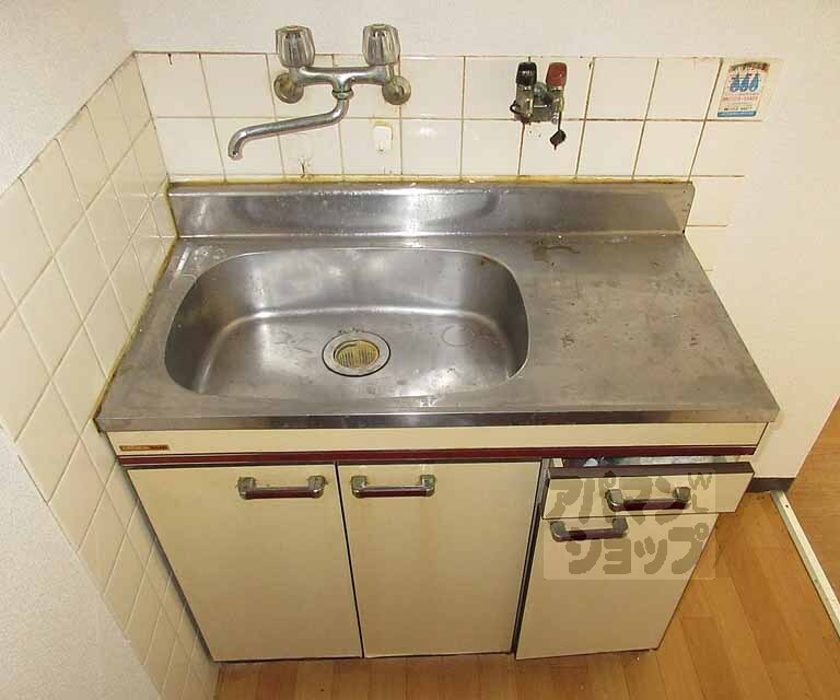 キッチン　コンパクトなキッチンで使いやすいです！