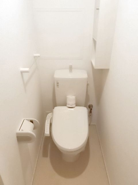 トイレ　トイレ