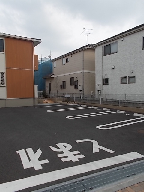 駐車場　駐車場
