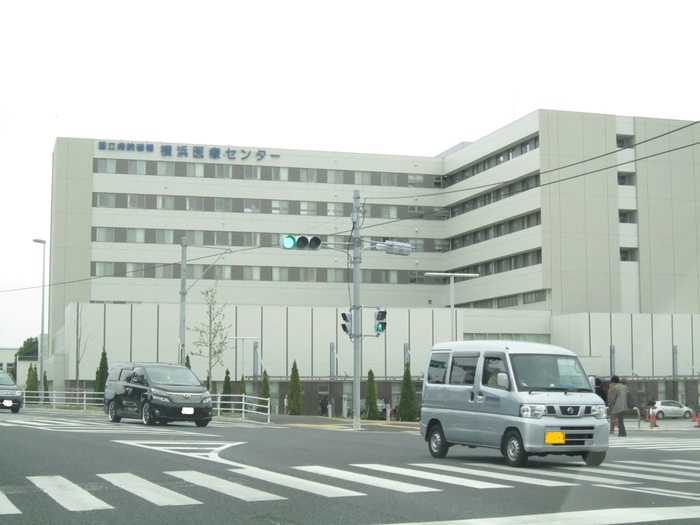 病院　横浜医療センター（病院）まで390m