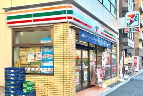 コンビニ　セブンイレブン北新宿1丁目大久保通り店（コンビニ）まで334m