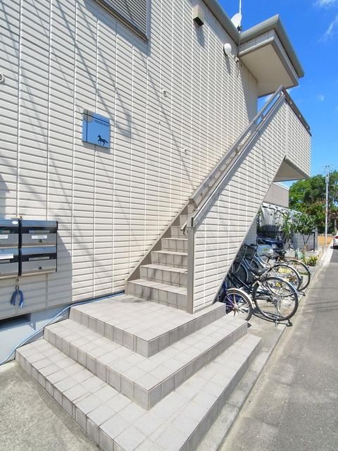 エントランス　★お部屋探しは株式会社タウンハウジング東京まで★
