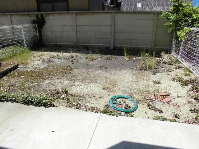 庭　エクセレンス志賀本通