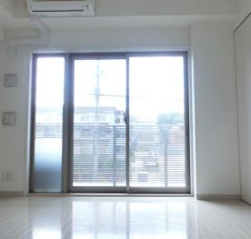 眺望　広々としたバルコニーです