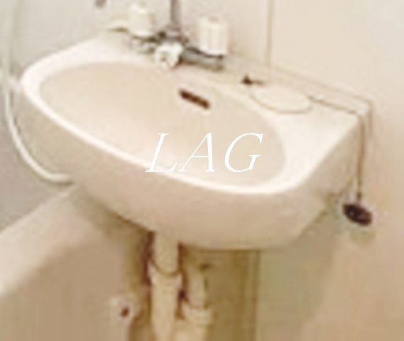 洗面設備　洗面台です。