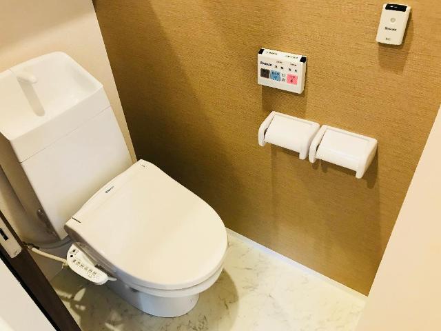 トイレ　シャワー付トイレ