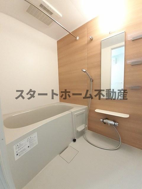 バス・シャワールーム　お風呂です