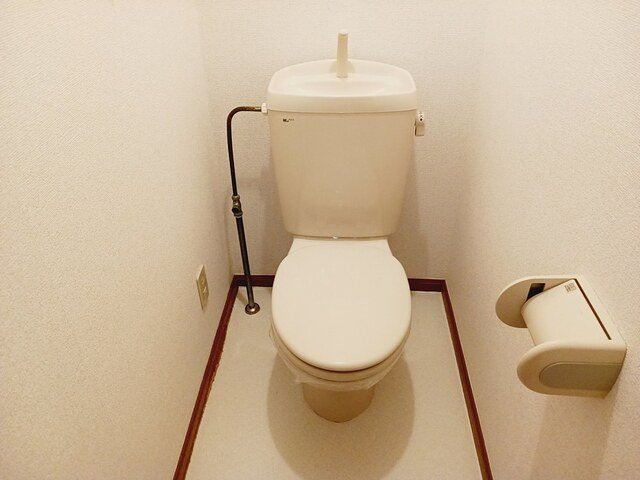 トイレ　シンプルで使いやすいトイレです