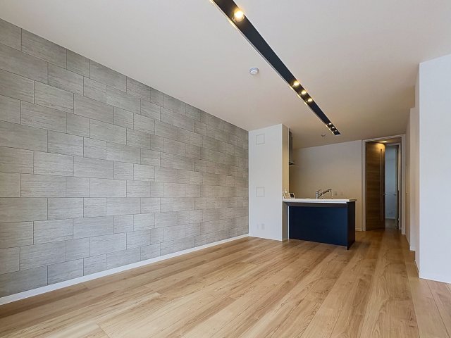 居室・リビング　掲載写真は同型モデルを掲載しており実際のお部屋と仕様等が異な