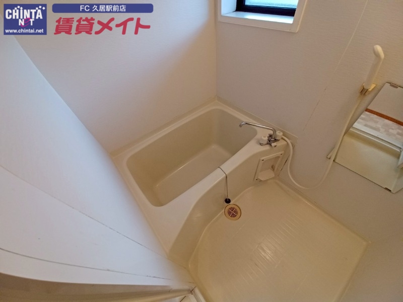 バス・シャワールーム　同型参考写真