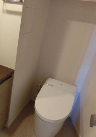 トイレ　写真は同タイプ住居です。
