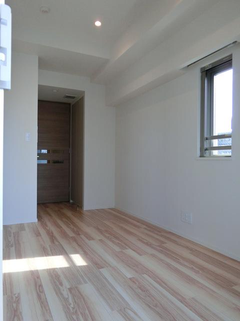居室・リビング　写真は同タイプ住居です。