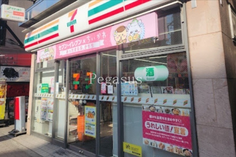 コンビニ　セブンイレブン新宿大久保駅前店（コンビニ）まで474m