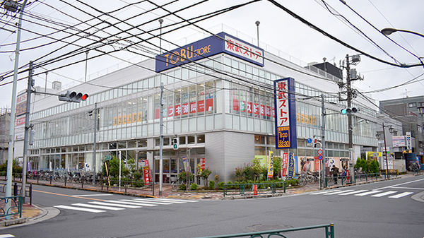 スーパー　東武ストア練馬豊玉店（スーパー）まで82m