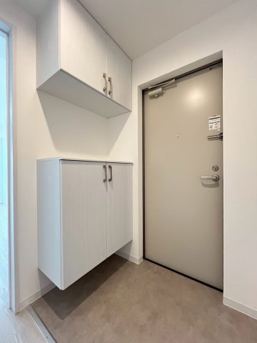 玄関　同施工会社の画像になります