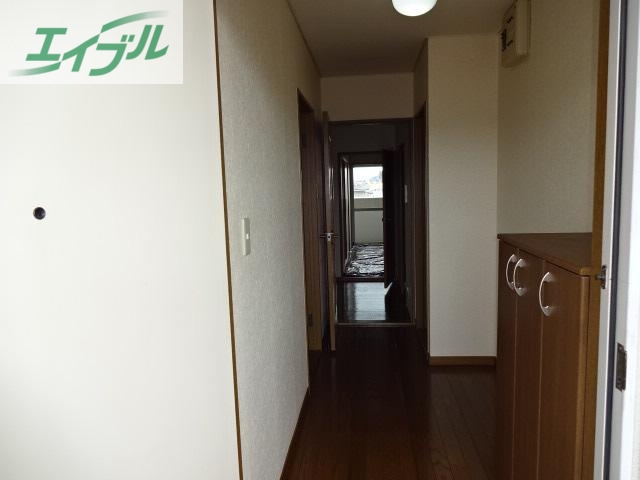 玄関　廊下
