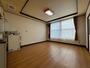 居室・リビング　広くてキレイなお部屋が広がっていて、充実した生活が送れそう。