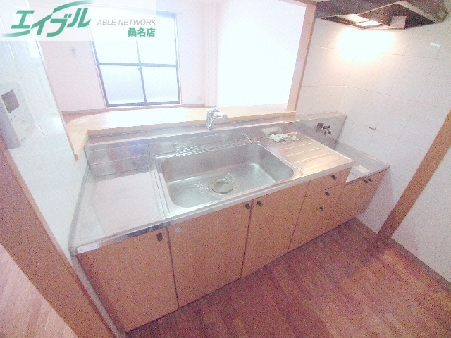 キッチン　同型参考写真