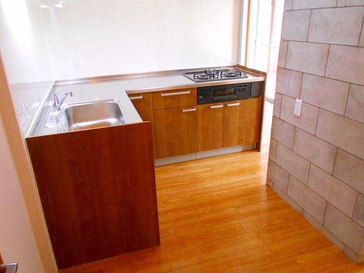 キッチン　同物件別部屋参考写真