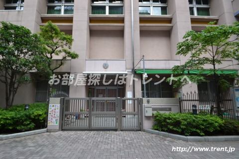 幼稚園・保育園　花園幼稚園（幼稚園・保育園）まで600m