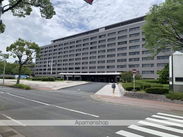 その他　福岡県庁（その他）まで1560m