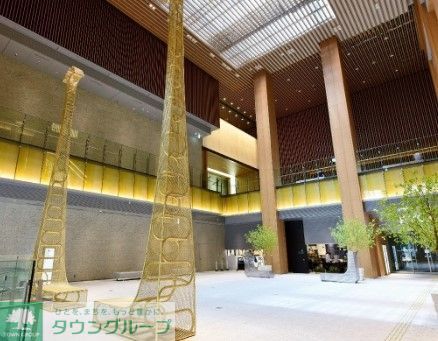 ショッピングセンター　KITTE名古屋（ショッピングセンター）まで490m