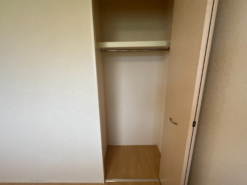 収納　※別号室の写真です