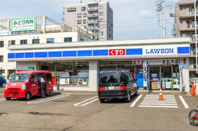 コンビニ　ローソン札幌本郷通十三丁目店（コンビニ）まで278m