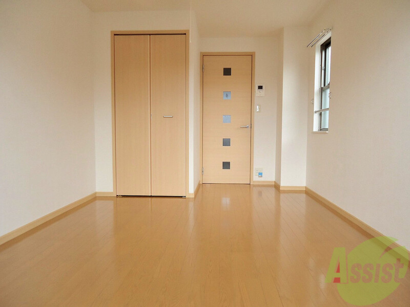 居室・リビング　優しい色のお部屋でゆったりとした生活を