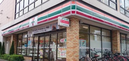 コンビニ　セブン－イレブン大田区大森北４丁目店（コンビニ）まで156m