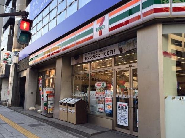 コンビニ　セブンイレブン 台東蔵前2丁目店（コンビニ）まで505m
