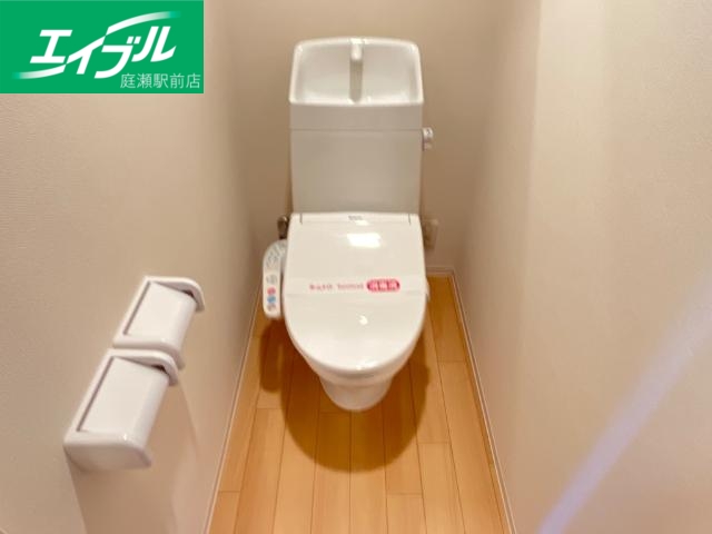 トイレ　シャワー付トイレ（イメージ）