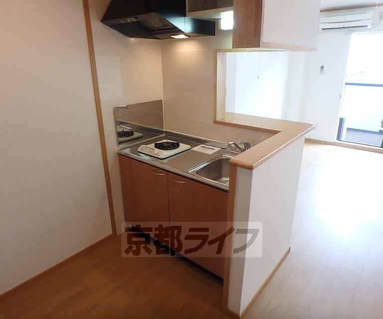 キッチン　１口コンロ付いてます