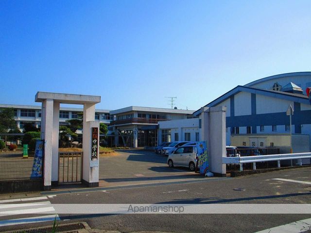 中学校　上板中学校（中学校）まで1197m