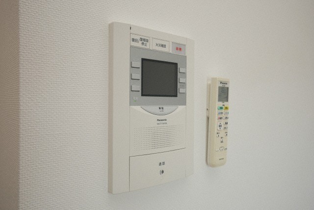 セキュリティ　モニター付きインターホンです