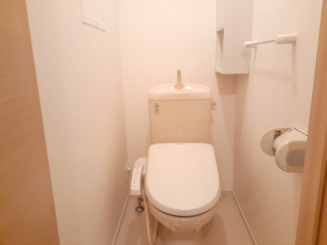 トイレ　トイレもきれいです