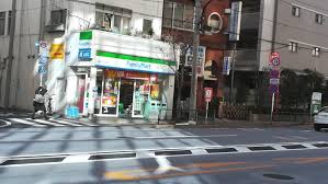 コンビニ　ファミリーマート 業平三丁目店（コンビニ）まで163m