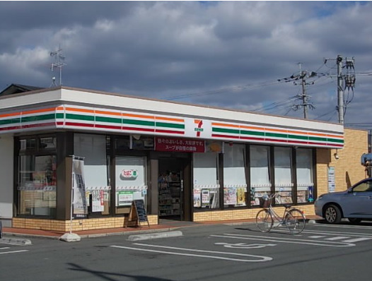 コンビニ　セブンイレブン 山鹿大橋通店（コンビニ）まで1081m