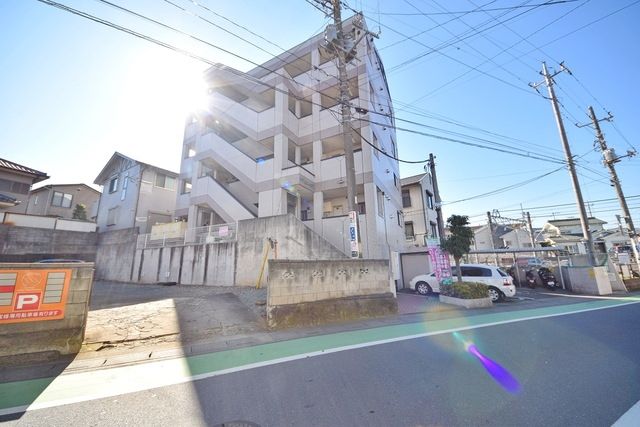 リヴィエールIの外観写真