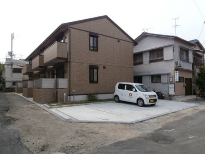 駐車場　駐車場完備です