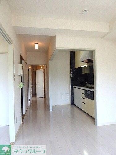 ライオンズマンション大宮桜木町の居間写真