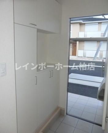 玄関　明るい玄関です