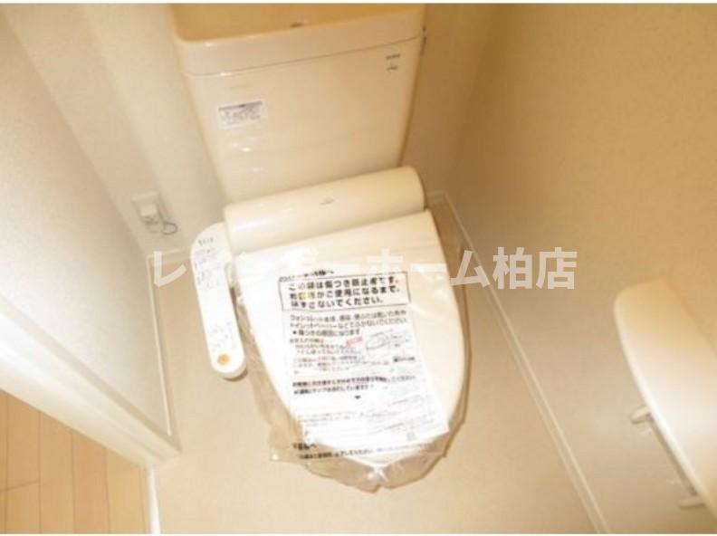 トイレ　清潔感のあるトイレです