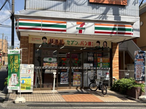 コンビニ　セブンイレブン 妙蓮寺駅前店（コンビニ）まで495m