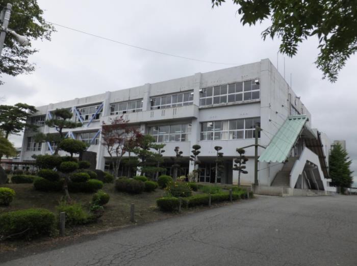 中学校　和賀東中学校（中学校）まで140m