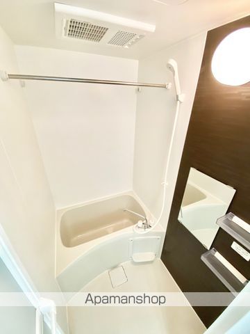 ブルーライン 三ツ沢上町駅 徒歩15分 3階建 築11年の風呂写真