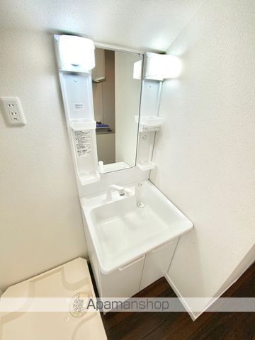 ブルーライン 三ツ沢上町駅 徒歩15分 3階建 築11年の内装写真