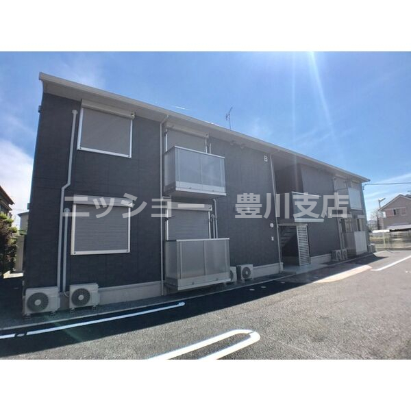 建物外観　B棟外観